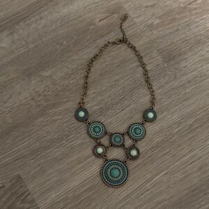 Medallion style necklace
